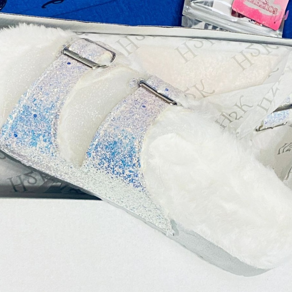 H2K brand white iridescent sandals with glitter